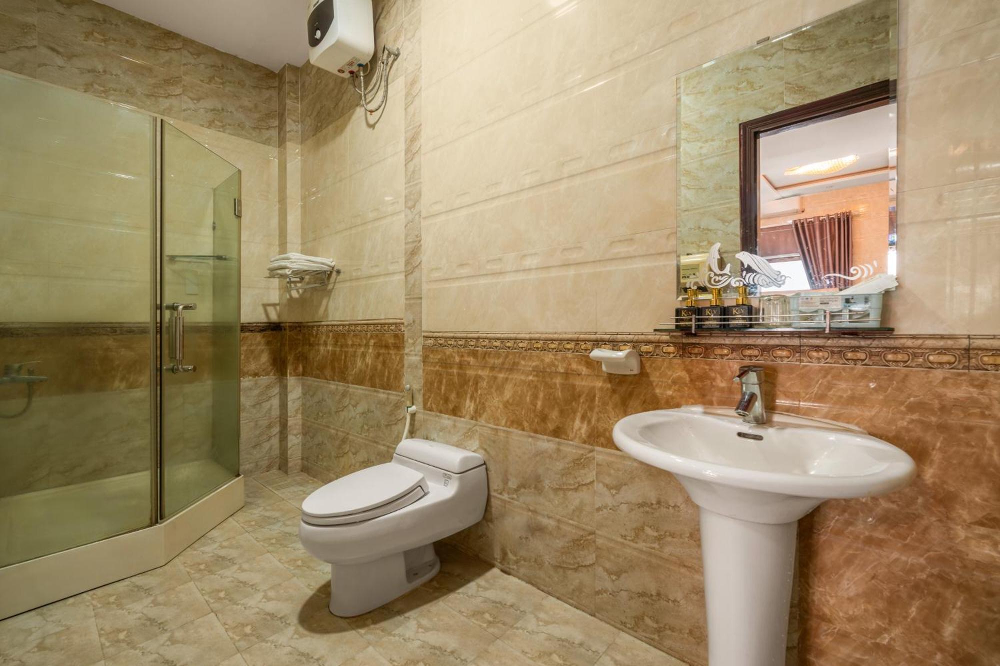 Kly Hotel Hue Luaran gambar